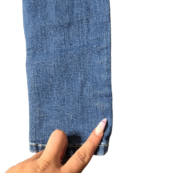 Flying Monkey Distressed Skinny Jeans - Picture 9 of 12